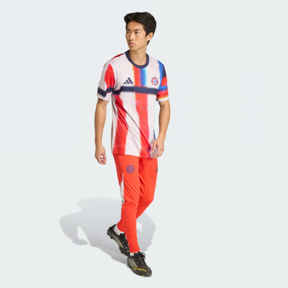 adidas F.C. Bayern München ウェア adidas FC Bayern Munich 2025/26 Men's Prematch Jersey